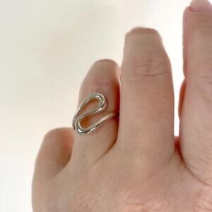 Vintage Sterling Silver Ring Modernist Fluid Form Abstract Minimalist Scandi